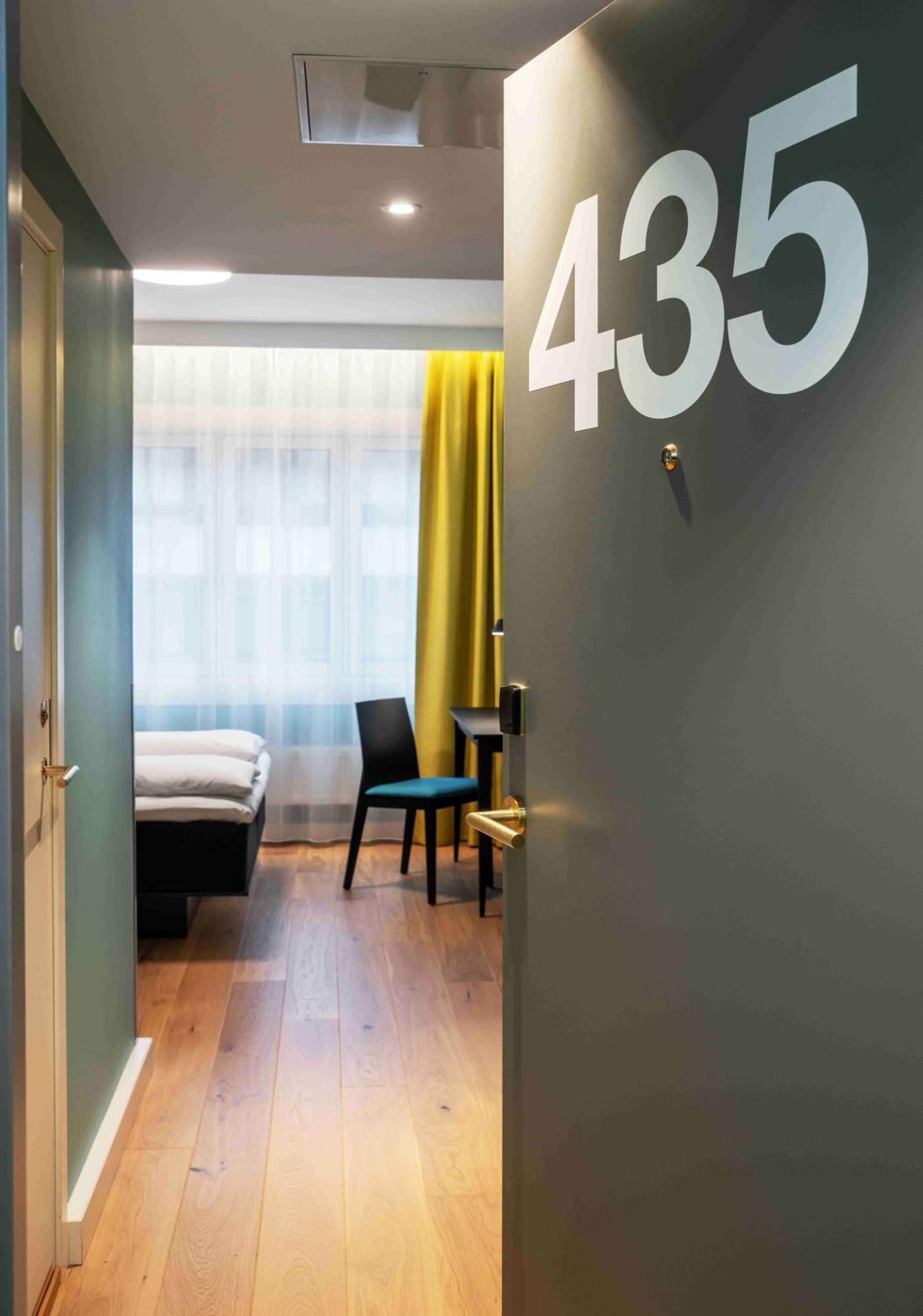 Thon Hotel Slottsparken Oslo Exterior photo